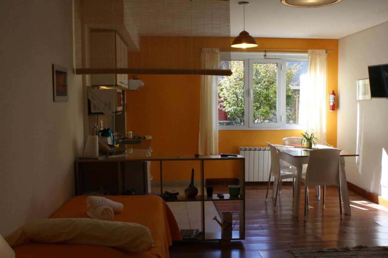 Salamandra Apartamentos Ел Калафате Екстериор снимка