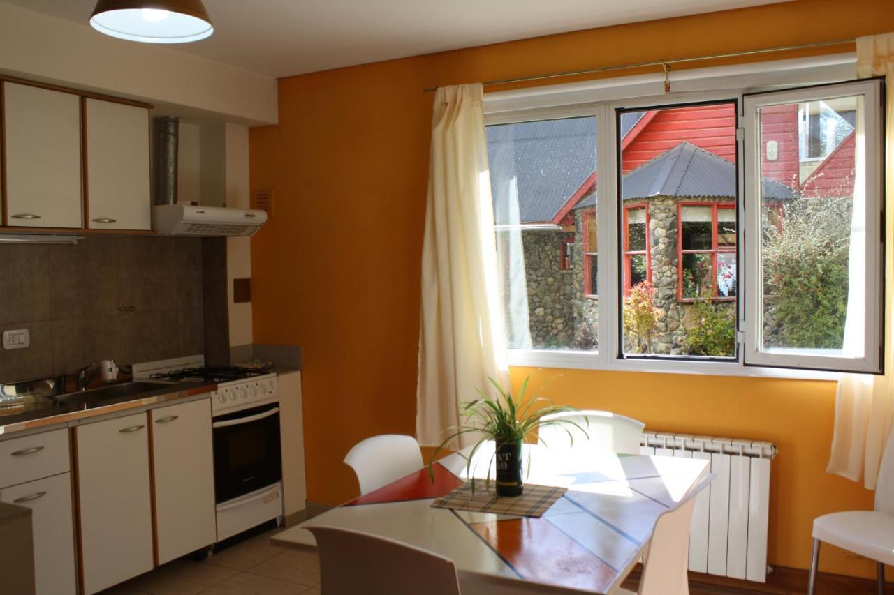 Salamandra Apartamentos Ел Калафате Екстериор снимка